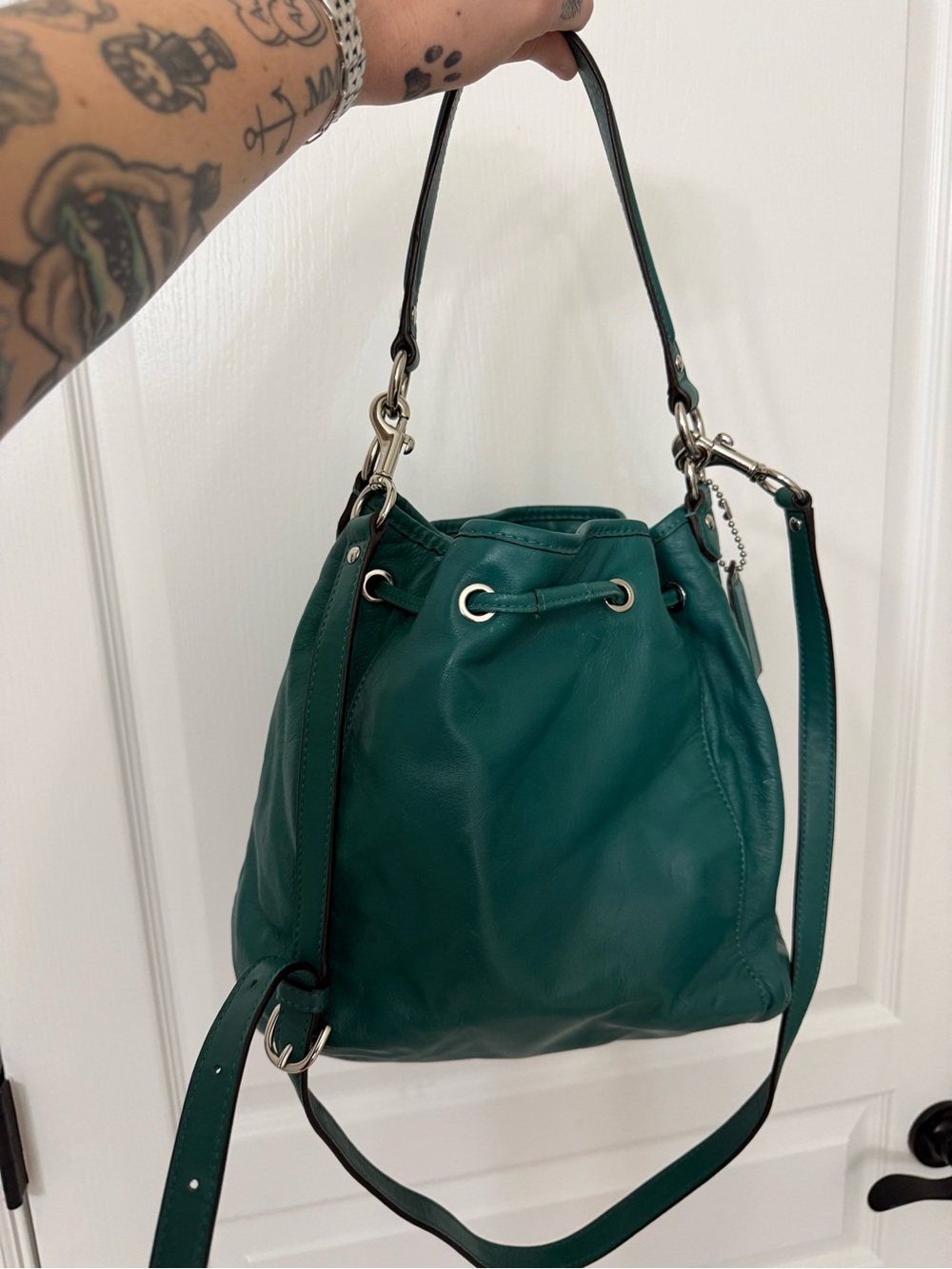 Coach 25661 Daisy Drawstring Convertible Leather Shoulder Bag - Picture 4 of 8